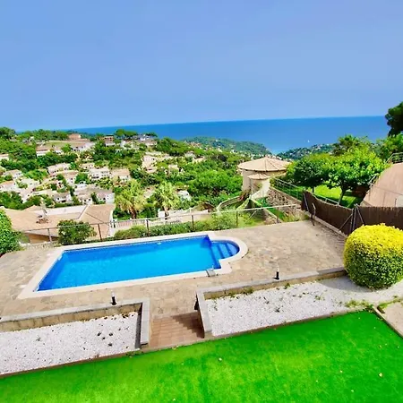 V&v Lloret- Violetes Holiday home