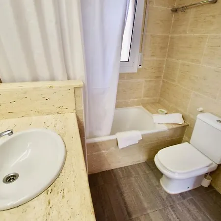 Holiday home V&v Lloret- Violetes